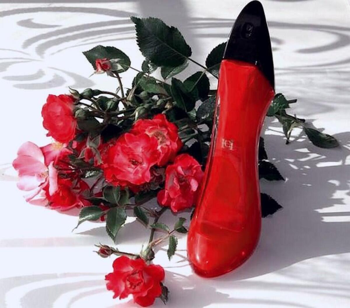 Good Floral & Wedding Decor Supply Photos - Парфюмерная вода Carolina Herrera Very Good