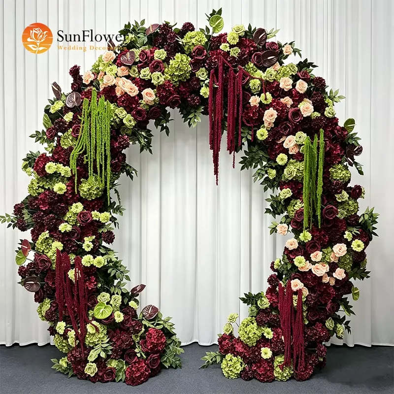 Бордово-зеленая гирлянда с кис – обзор и цена Wedding Arch Flower