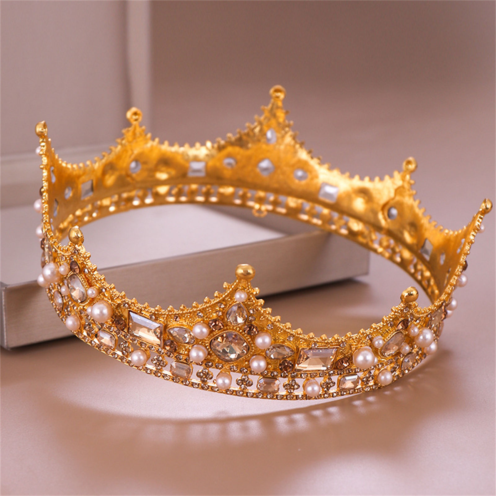 Свадебная корона-тиара со стра – обзор и цена Wedding Supply Decor